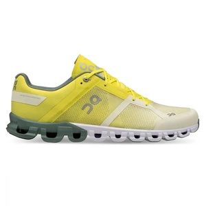 Cloudflow On running men’s size 11.5 shoes